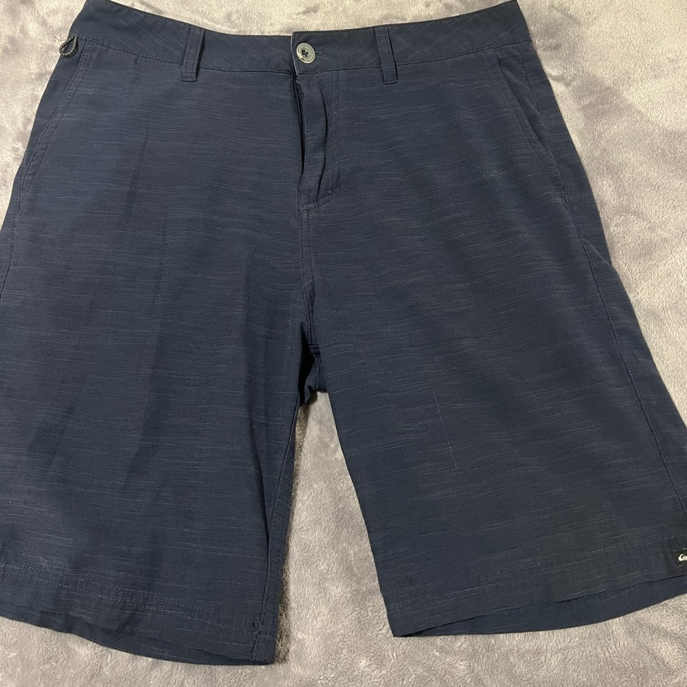 Men's Quicksilver swim shorts size 32 navy colored